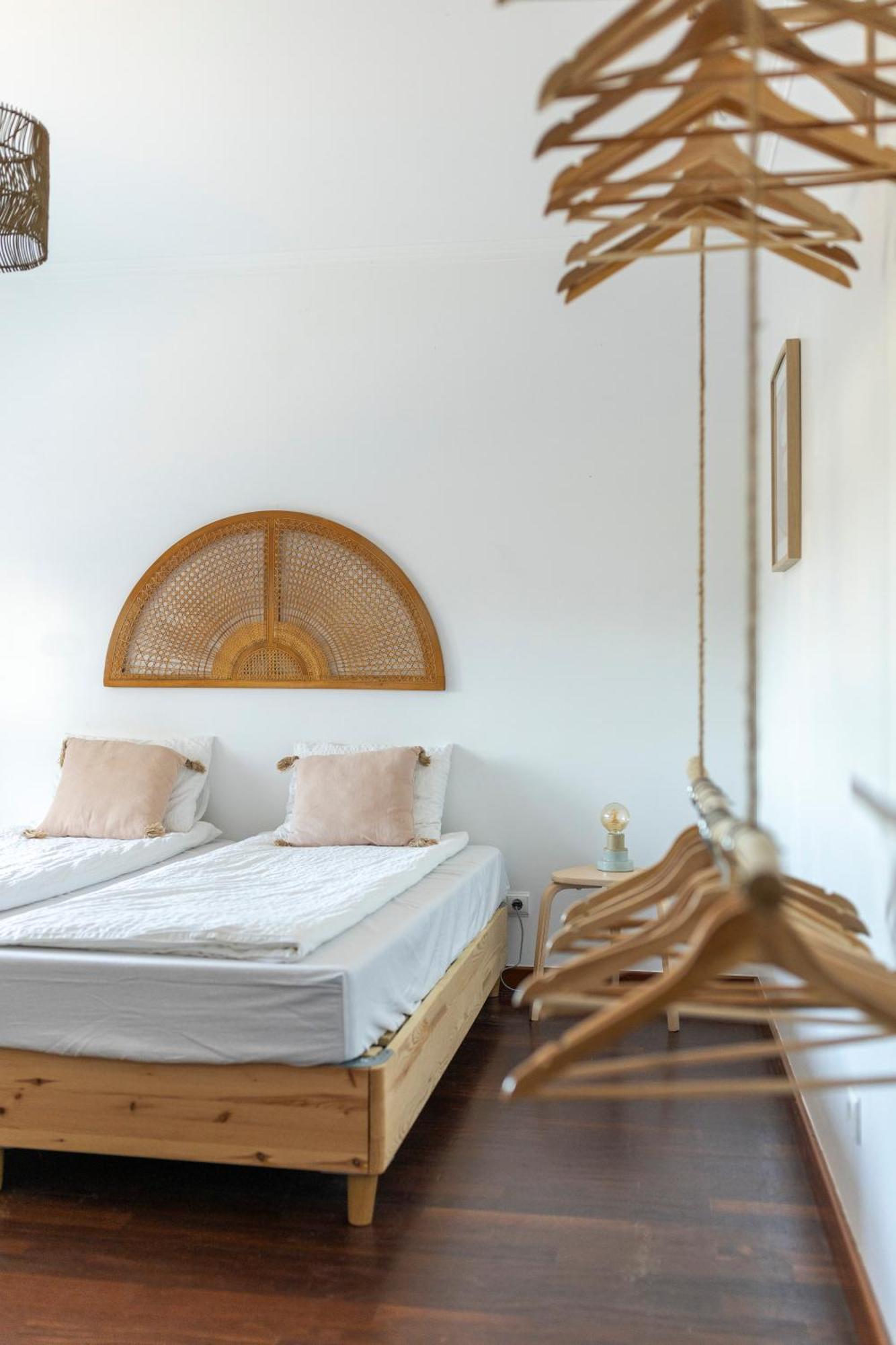 Retreat Center - Which-house Homestay *